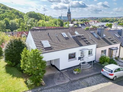 Blick zum Frauenberg, Raum für Ideen – ein Reihenendhaus mit Substanz