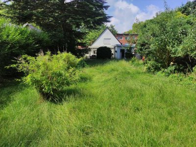 Preiswertes 4-Zimmer-Einfamilienhaus mit EBK in Hamburg Eidelstedt