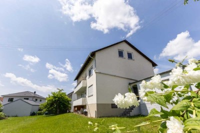 Herrliche 4-Zimmer-EG-Wohnung mit Gartennutzung und Einzelgarage in ruhiger Lage von Steinkirc