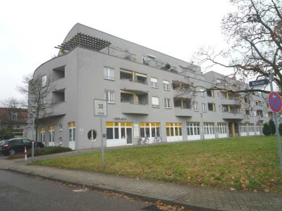 Ettlingen: 2 Zi. Maisonette-Penthaus-Wohnung in gesuchter Lage, provisionsfrei, nicht vermietet