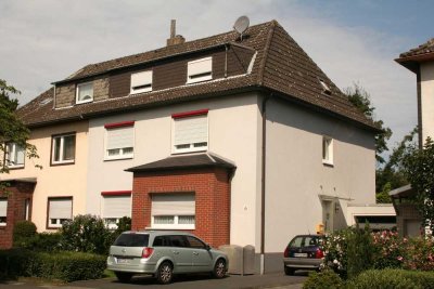 Doppelhaushälfte in Herne-Wanne / in einer ruhigen Sackgasse; sehr Zentral gelegen