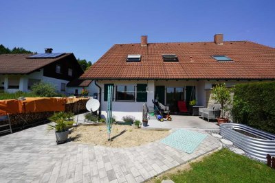 Mit Bergblick - Bezaubernde Doppelhaushälfte in Ortsrandlage in Leutkirch Teilort