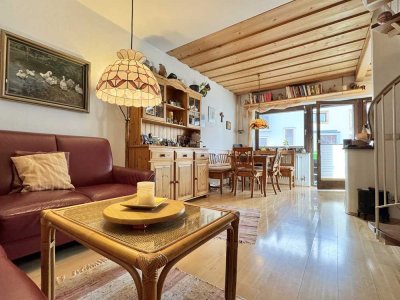 Helle 3-Zimmer Maisonette Wohnung, 2 Balkone,  in zentraler Lage von Garmisch-Partenkirchen