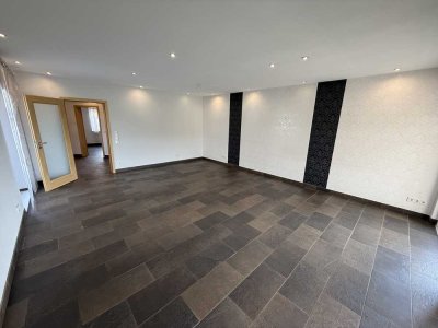 Stilvoller Bungalow mit Souterrain, moderner Energietechnik und ausgezeichnetem Wohnkomfort