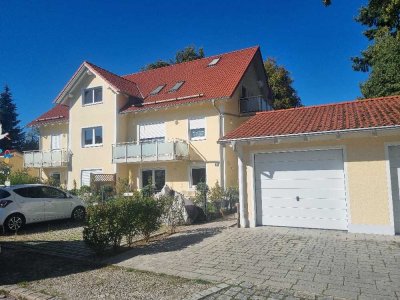 Neuwertige 2,5-Raum-Wohnung mit Balkon und EBK in Geltendorf