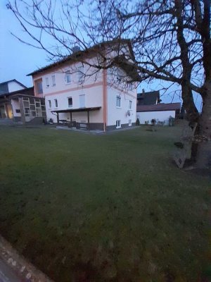 Schöne, ruhige 2-Zimmerwohnung in Teunz zu vermieten