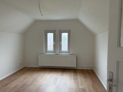 Zweitbezug nach Sanierung - tolle 3-Zimmer-Wohnung im Dachgeschoss