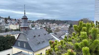 Wohnen im Grünen, 5 Minuten vom Stadtkern, tolle Wohnung mit großartiger Terrasse
