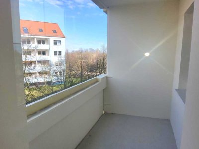 Erstbezug 2-Zimmer Wohnung mit Balkon, Nähe Polen,