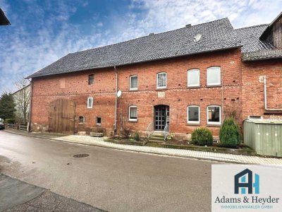 PREISREDUZIERUNG!  Wohnhaus mit großer Scheune & Möglichkeit von 5.000qm Weideland in Balhorn