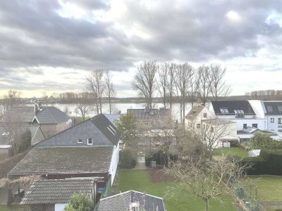 ***Schöne große 2-Zimmer-Wohnung mit Balkon u. Stellplatz in Hitdorf am Rhein***RHEINBLICK