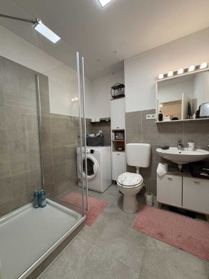 Renoviert! Helle 3 Zimmer Wohnung in ruhiger Lage