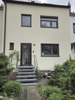 Geräumiges, günstiges 8-Raum-Haus in Fürth Oberfürberg / Eschenau