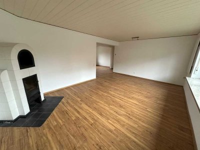 90 qm 2,5 Raum Traumwohnung: Kamin, Garten, Terrasse, ruhig, zentrumsnah