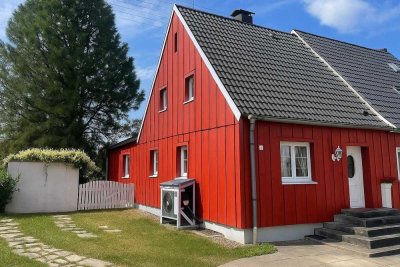 Historischer Charme trifft Moderne - Doppelhaushälfte mit Gartenparadies