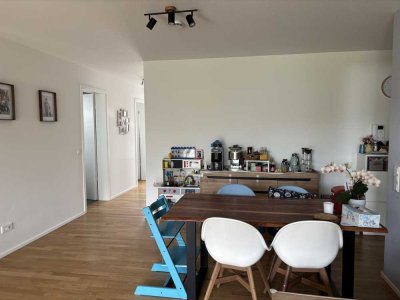 4 Zimmern Wohnung mit Garten und Einbauküche
