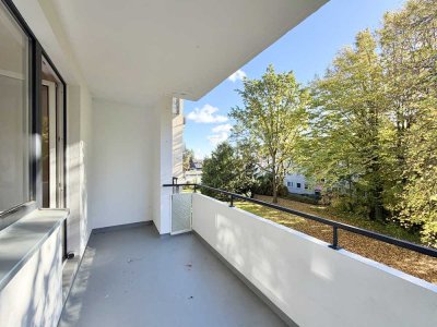 Helle + großzügige 2-Zimmer-Wohnung mit sonnigem Balkon in ruhiger & zentrumsnaher Lage