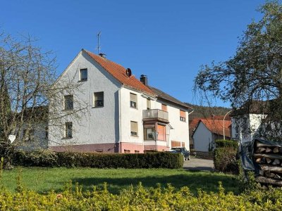 Voll vermietetes Zwei-Familienhaus mit Potenzial in ruhiger Lage