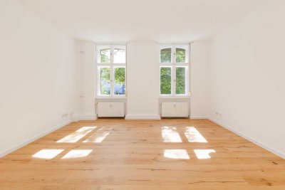 Bezugsfrei & Provisionsfrei nach Sanierung! 5-Zimmer-Wohnung mit Balkon in ruhiger Lage
