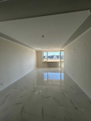 DOMINI bietet: Helle 3-Zimmer-Wohnung im Herzen von Leverkusen!