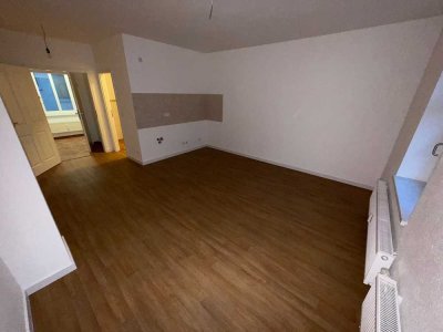 **Besichtigung: Fr. 26.09.2025 um 16:30 Uhr** Singlewohnung im idyllische Denkmal!