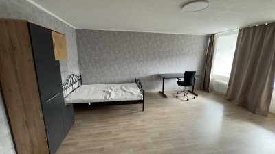 Exklusive 1-Zimmer-Wohnung mit gehobener Innenausstattung mit Balkon in Bayreuth