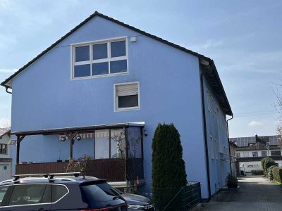 ca. 650 Nfl. - MFH aus Privatbesitz mit ausbaufähigem DG!