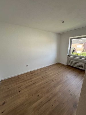 Schöne 2-Zimmer-Wohnung mit Balkon in Düsseldorf-Itter – sofort bezugsfrei!