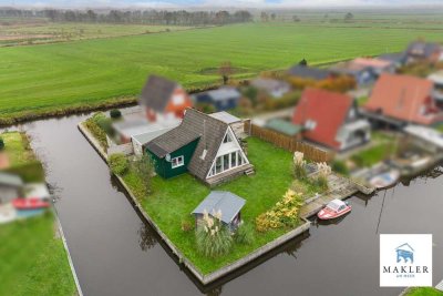 ~~Licht. Lage. Leichtigkeit. Ferienhaus mit Sonne im Gesicht und Wasser zu Füßen ~~