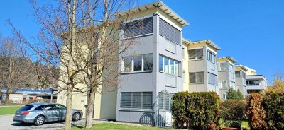 Sonnig - hell - freundlich - charmante und gepflegte 4,5 Zimmer Wohnung ab sofort verfügbar!