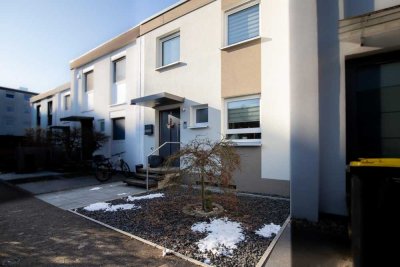 Kernsaniertes Reihenmittelhaus mit Top-Ausstattung - Einziehen & Wohlfühlen!