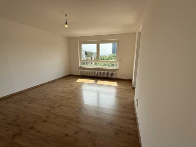 Provisionfrei - 3,5 Zimmerwohnung mit Fernblick in Tübingen WHO