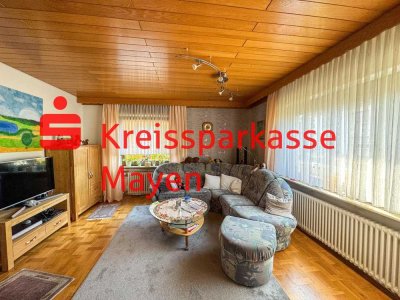 Charmante Erdgeschosswohnung mit Terrasse, Garage und Kamin