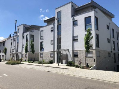 Neubau - Wohnung mit zweieinhalb Zimmern sowie Balkon und EBK in Deizisau