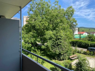 3-Zimmer-Wohnung mit Balkon, Stellplatz und Aufzug in Heppenheim! Frei ab sofort!