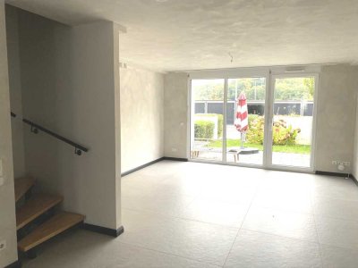 Großzügiges Wohnen auf 3 Ebenen mit Garten und Garage