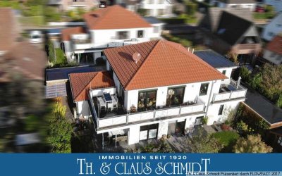 Moderne Oberwohnung mit zwei Dachterrassen & Carport in guter Lage von Rastede