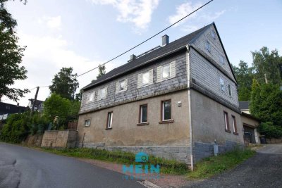 Vielfältig nutzbares Einfamilienhaus mit Ausbaureserve, Garage und Garten in Stützengrün!