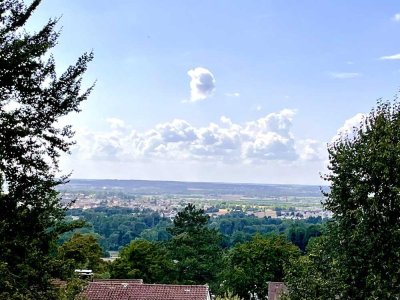Vier-Zimmer-Wohnung im angenehmen Braunland bei Böfingen