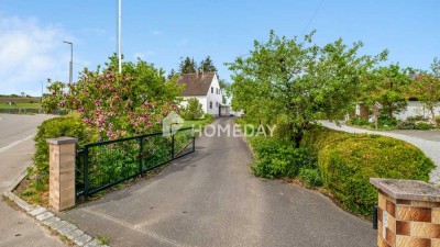Gemütliches  EFH mit schönem Garten und großem Grundstück