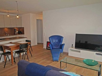 Lichtdurchflutete 2-Zimmer-Penthouse-Wohnung