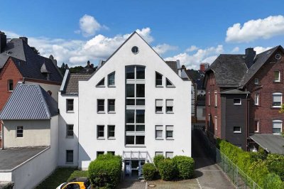 Gemütliche 2ZKB Wohnung mit Freisitz in zentraler Lage