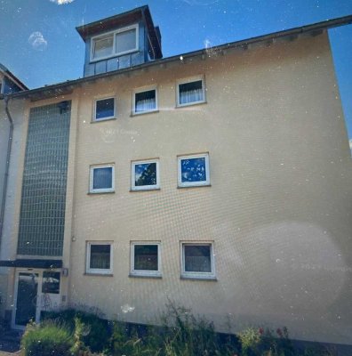 Exklusive 3-Raum-Wohnung mit EBK in Kirchzarten