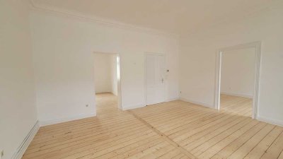 Attraktive Altbauwohnung zum Wohlfühlen!