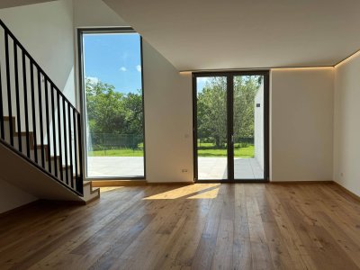 Refugium im Grünen - Exklusive Maisonette mit Privatgarten