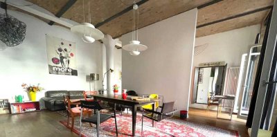 Fantastischer Industrieloft, Toplage Friedrichshain, megaruhig und mitten im Leben, großer  Balkon