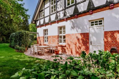 Historie trifft Moderne. Einzigartiges Anwesen in Naturlage.