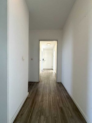 Helle 3-Zimmer Eigentumswohnung mit Balkon und Stellplatz in attraktiver Lage von Maximiliansau