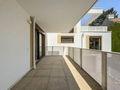 Chic City Living &amp; Pool Vibes - Exklusive Wohnung mit Flair im grünen Innenhof