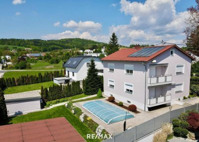 Familien Haus mit Pool in Leonding